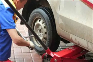 宁蒗附近拖车24小时服务热线电话